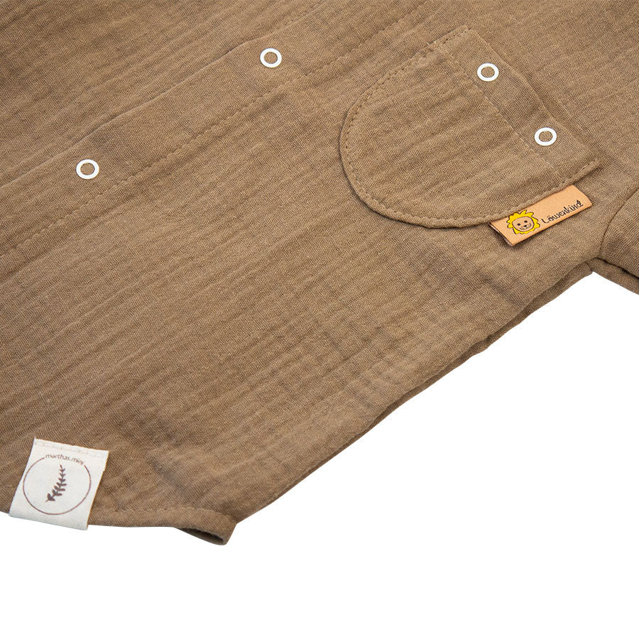 Musselin-Hemd mit Pad-Tasche Details