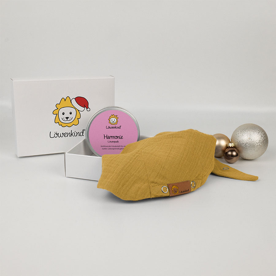 Weihnachts-Geschenkbox mit gelbem Halstuch und Kräuterpad-Dose Sorte "Harmonie"