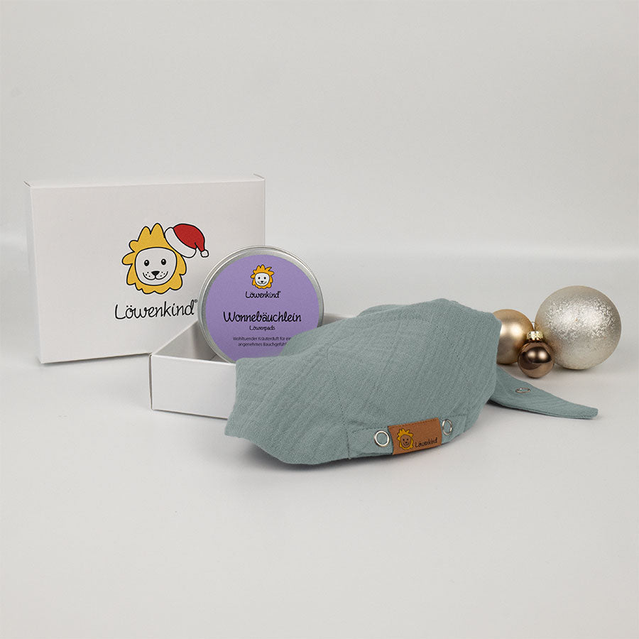 Weihnachts-Geschenkbox mit grünem Halstuch und Kräuterpad-Dose Sorte "Wonnebäuchlein"
